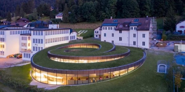 BIG新作 | 豪表品牌“愛彼”的博物館建成后首次露面！