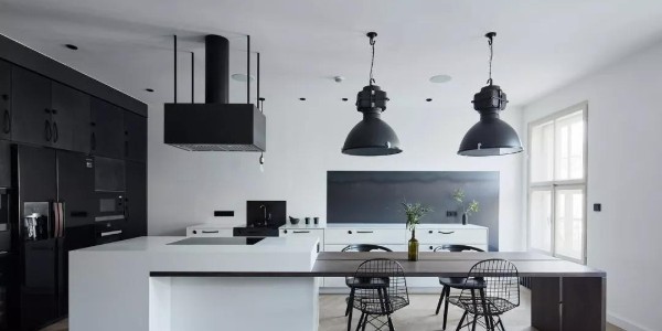 比客廳還好看的廚房！