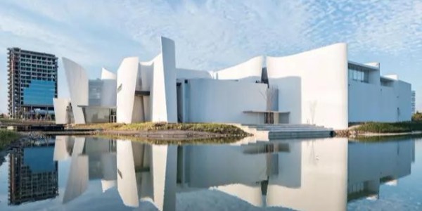 普利茲克建筑大師的浪漫杰作，混凝土竟然也能“此刻盡絲滑”？