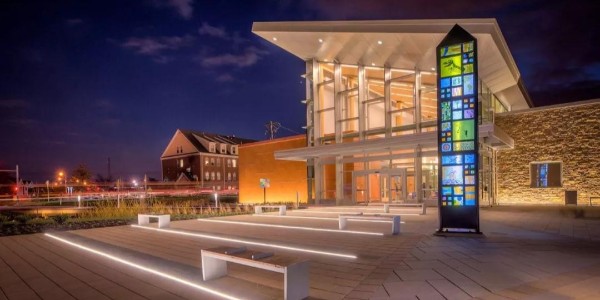 來了，你們要的圖書館設(shè)計！