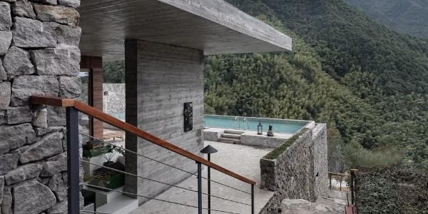 傳統(tǒng)與現代，自然與人工，才會鬼斧神工般