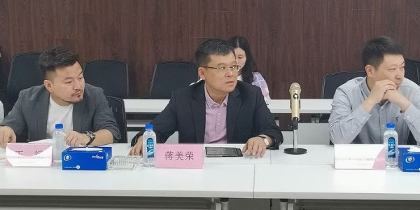 中國鄉(xiāng)建院何軍蒞臨貴陽市建筑設計院作《淺談鄉(xiāng)村振興》主題演講，開展交流活動