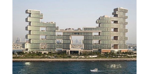 迪拜新地標(biāo)——亞特蘭蒂斯皇家酒店，猶如海上‘屏風(fēng)’