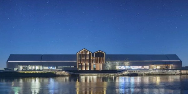 浪漫！建筑就像一艘白色大船，這是京杭大運(yùn)河的最美「漂浮長(zhǎng)廊」